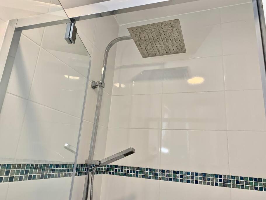 Blue Summer Vibes Mini Studio For Two, Ac, Parking, Beach At 50M, Spa Access -2 ลาซิโอตาต์ ภายนอก รูปภาพ